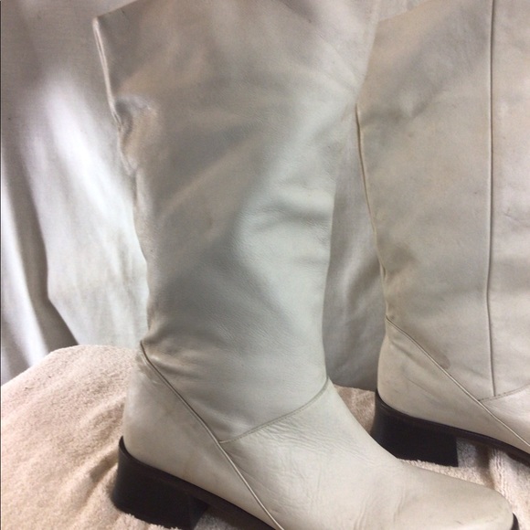 Woman’s Sz 10M Cream Color Boots Made In Brazil - Picture 3 of 12